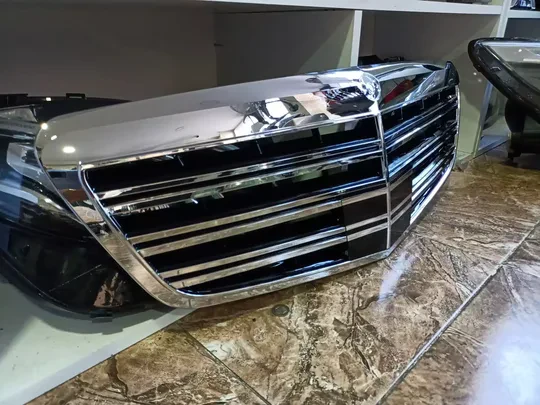 Mercedes W221 S Serisi Ön Panjur