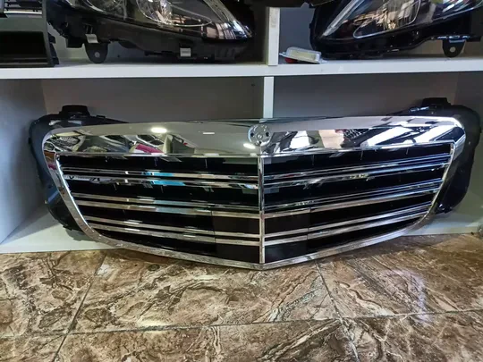 Mercedes W221 S Serisi Ön Panjur