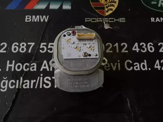 Mercedes W222 Dinamik LED Sağ Far Modülü A2229069404