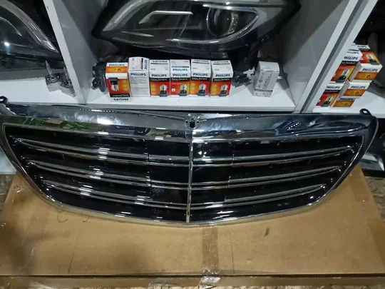 Mercedes W222 S65 Ön Panjur 2228801083