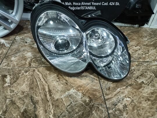 Mercedes W230 SL Sağ Far
