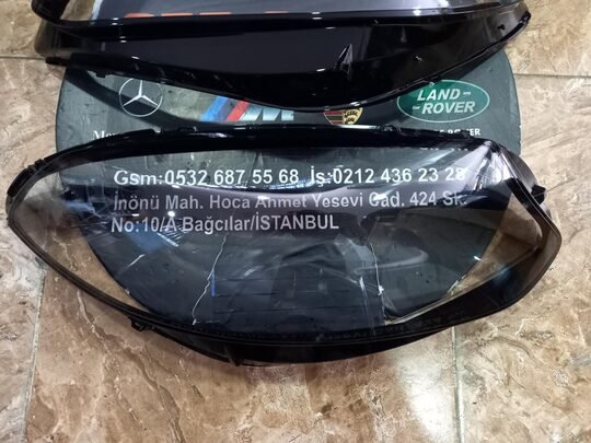 Mercedes W246 2016-2018 Logolu Sağ Sol Far Camı