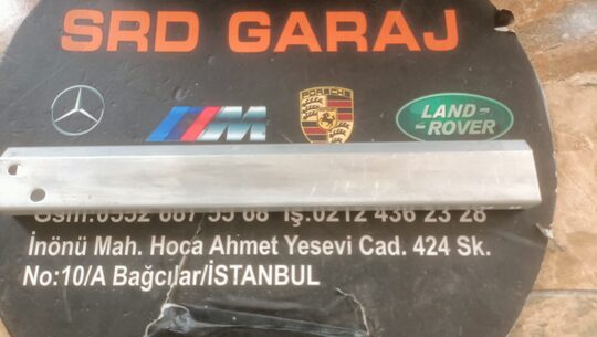 Mercedes W246 W176 W117 X156 Tampon Demir Ayağı Sağ A2466280229
