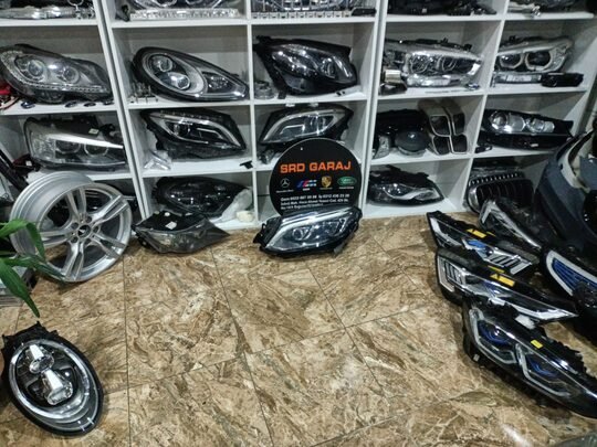 Mercedes W292 GLE Sol İls LED Far