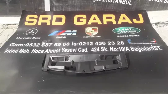 Merceses C Serisi W204 Panel Üst Hava Kanalı 2045000155