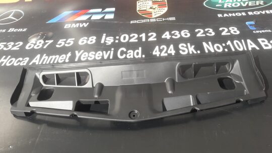Merceses C Serisi W204 Panel Üst Hava Kanalı 2045000155