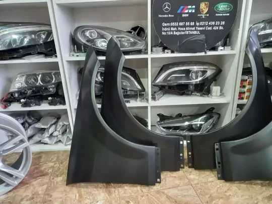 Merceses W204 Sağ Sol Çamurluk