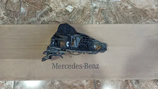 Mersedes A,B Serisi Sol Ön Dış Kolu A1697600934