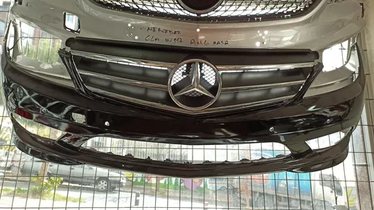 Mersedes AMG W204 C180 C200 C220 Ön Tanpon