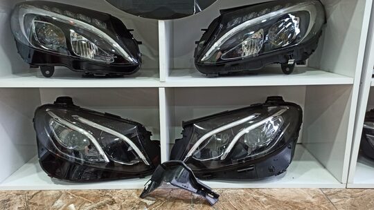 Mersedes C Serisi W205 AMG Ön Tanpon Sağ Alt Braketi A2058853965