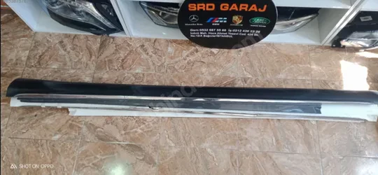 Mersedes C Serisi W205 Sağ Sol Marşbiyel Kaplaması