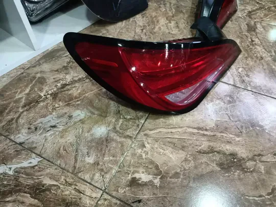 Mersedes CLA Serisi W117 Sağ Sol Stop