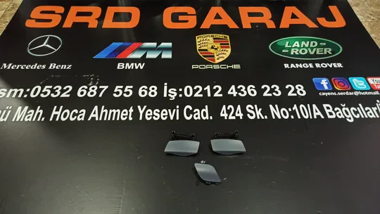 Mersedes CLA W117 AMG Ön Tampon Far Yıkama Kapağı Ve Çeki Demiri