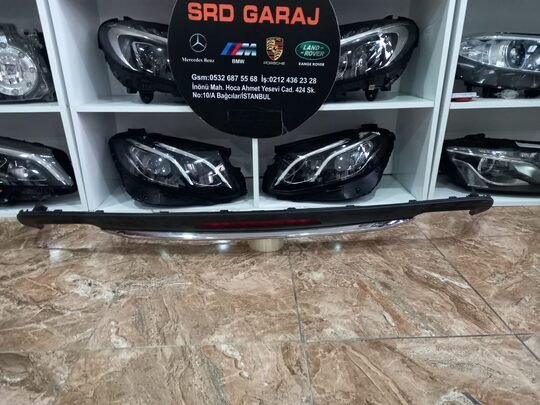 Mersedes CLS W218 Arka Tanpon Difrizörü