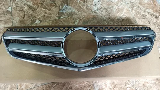 Mersedes E Serisi W207 Coupe Cabrio Ön Panjur