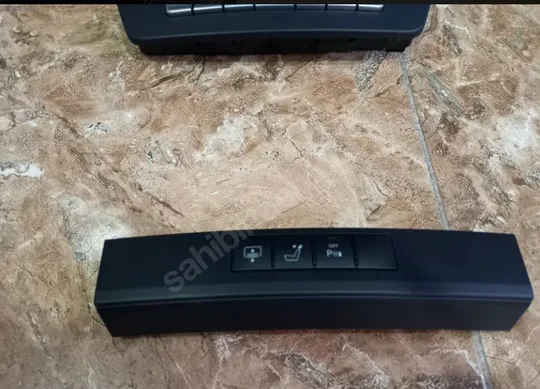 Mersedes E Serisi W212 Kontrol Paneli A2128201910