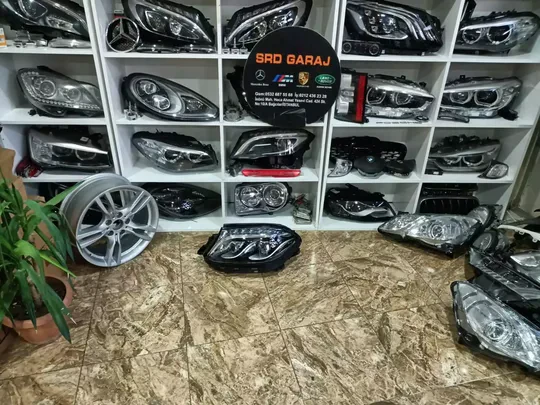 Mersedes GLS Serisi Sol LED Far 1668202300