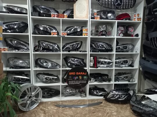 Mersedes S Serisi W222 Ön Tampon Orta Nikelaj Çıtası A2228852221