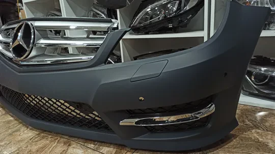 Mersedes W204 AMG Ön Tanpon Set Sıfır