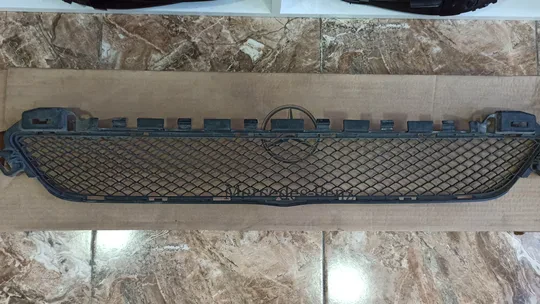 Mersedes W205 Ön Tampon Orta Izgarası A2058850423
