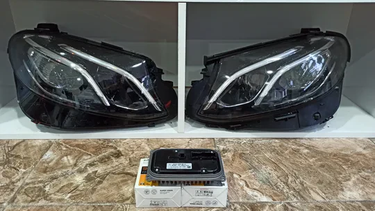 Mersedes W205 W222 W213 W463 LED Far Beyni A2229000821