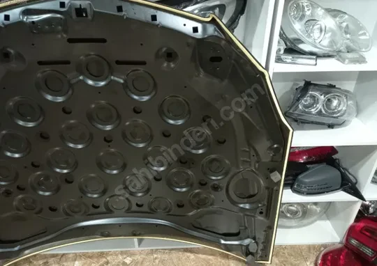 Mersedes W207 E Cupe Cabrio Ön Kaput E250 E350 E400