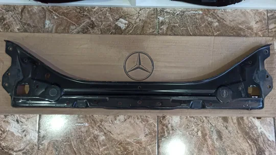 Mersedes W211 E200 E220 E270 Üst Panel Sacı