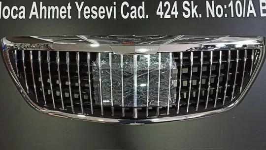 Mersedes W222 S Serisi Maybach Ön Panjur