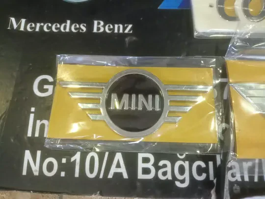 Mini Cooper Arma Logo Yazı