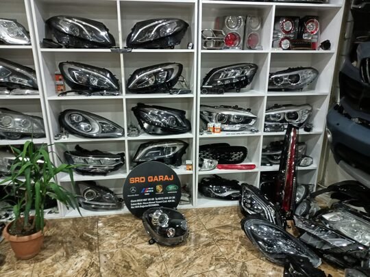 Mini Cooper Contrmany r60 Sağ Far Zenon Siyah Zemin