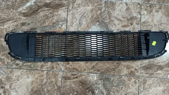 Mini Cooper R55 R56 Ön Tampon Alt Orta Izgara 2753645