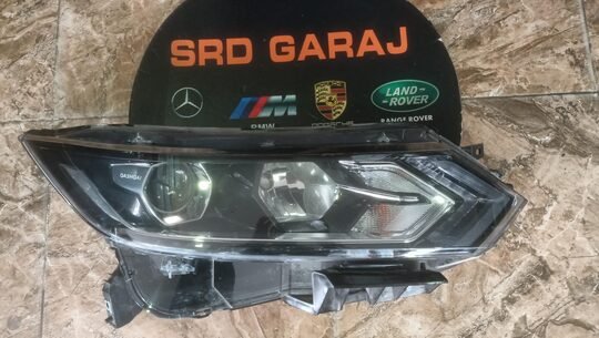 Nissan Qashqai 2017-21 Ledli Sağ Far Çıkma Orj