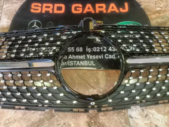 Panjur CLS W218 2016-18 Krom Siyah Diamond Kameralı Panjur