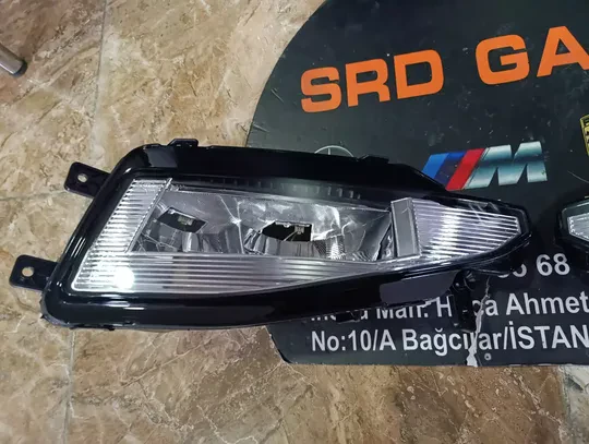 Passat B8.5 2019-24 Sağ Sol Sis Farı 3G0941699 3G0941700