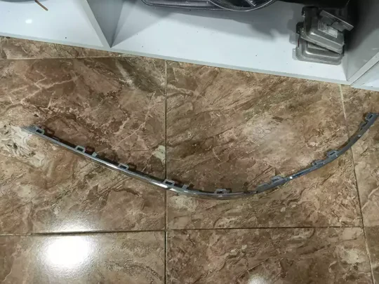 Passat B8 Arka Tampon Çıtası Sağ 3G0853842