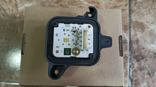 Peugeot 3008 5008 Sol LED Modülü 90093983