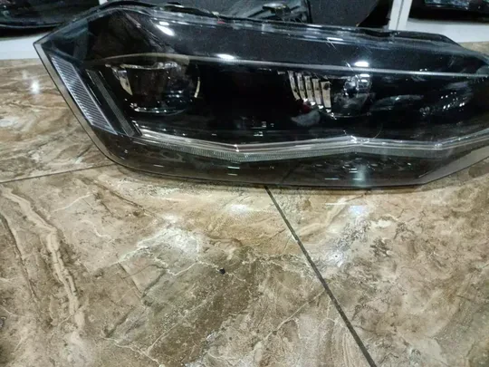 Polo LED Far 2g1 941 036 7500