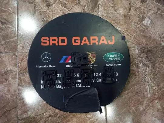 Porche Cayenne Far Alt Bağlantı Ayağı 2011-14