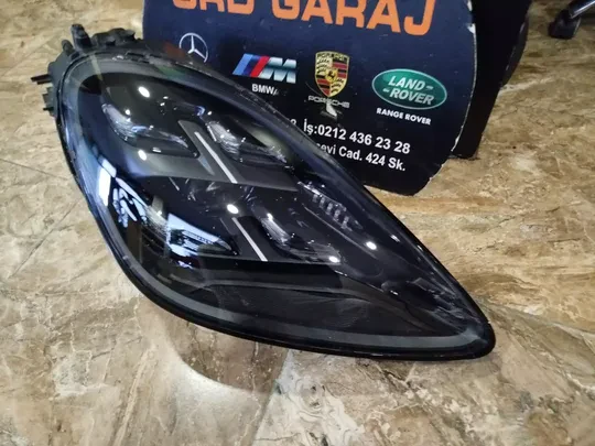 Porsche Cayenne Matrix Sağ Far 2018-22 Kasada Tamir Var
