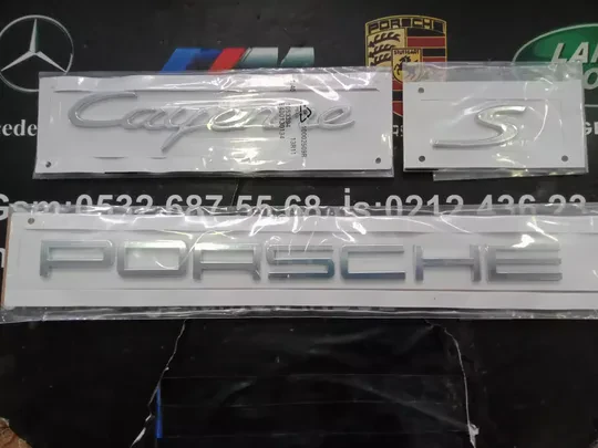 Porsche Cayenne S Bagaj Yazısı