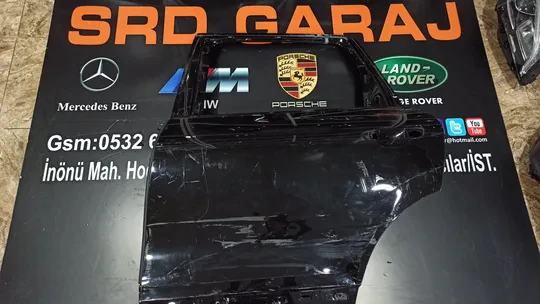 Porsche Cayenne Sol Arka Kapı