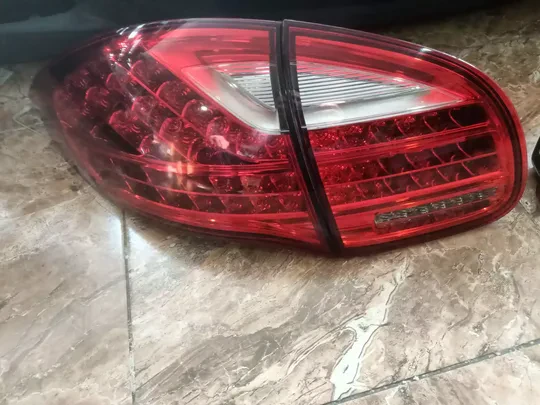 Porsche Cayenne Stop Orjinal Cikma Tek Satılır