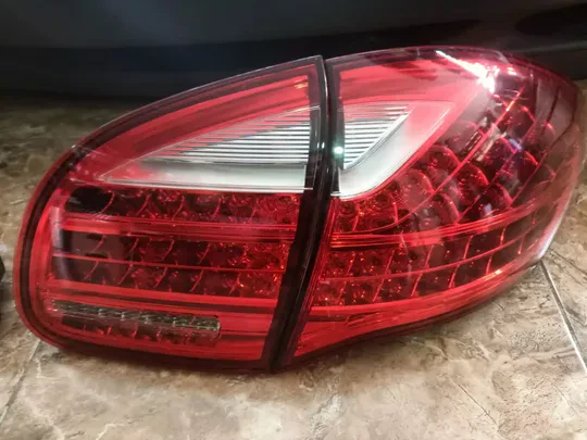 Porsche Cayenne Stop Orjinal Cikma Tek Satılır