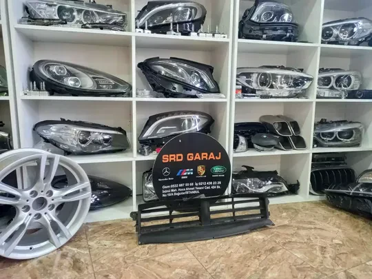 Porsche Macan Ön Hava Kanalı 956121710A