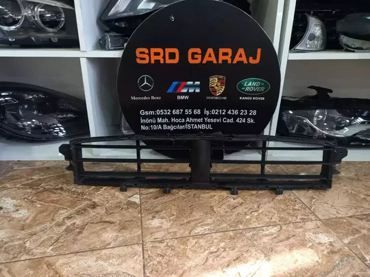 Porsche Macan Ön Hava Kanalı 95B121635G