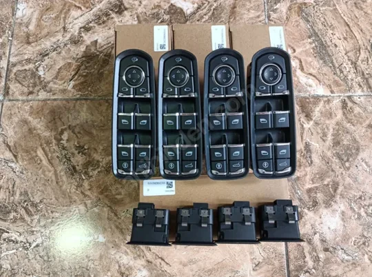 Porsche Panamera 4 Lu Cam Düğmesi 7PP959858