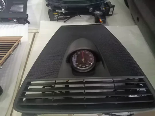 Porsche Panamera 971 2017-2020 Siyah Izgara Siyah Saat Chrono