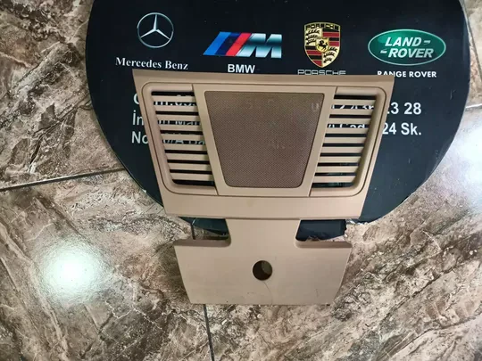 Porsche Panamera Ön Torpido Üst Izgara 970552151 00
