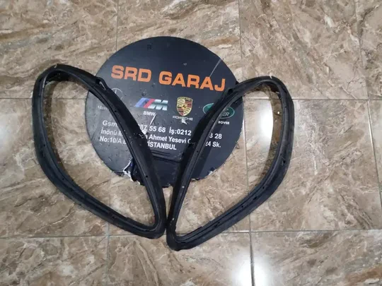 Posche Macan Far Çerçevesi Fitili Sağ Sol