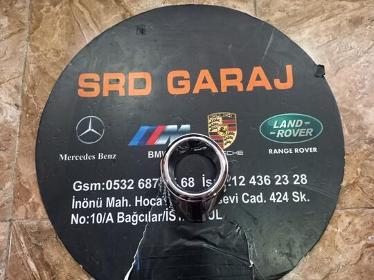 Range Rover Evoque Sağ Sis Farı Çerçevesi BH4M15A298A